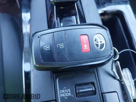 2023 Toyota Prius LE с VIN JTDACAAUXP3009767, выставлен на аукционе IAAI как лот 43528989 с пробегом 91 501 миль миль и . История ставок и продаж доступна на DreamBid. Изображение 11.