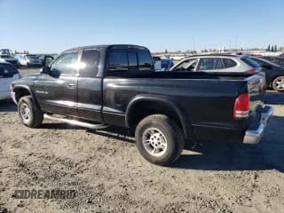 ✅ 1997 Dodge Dakota • VIN: 1B7GG23X0VS238232 • Lot: 88479195. Wystawiony na Copart z przebiegiem 171 702 mil. Bezpłatny archiwum sprzedaży aukcyjnych z USA i szczegółowy raport historii pojazdu na DreamBid. Zdjęcie 2.