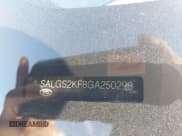 ✅ 2016 Land Rover Range Rover HSE • VIN: SALGS2KF8GA250296 • Lot: 41716801. Listed on IAAI with 166,302 mi. Free auction sales archive from the USA and detailed vehicle history report at DreamBid. Image 9.