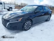 ✅ 2024 Nissan Altima SV • VIN: 1N4BL4DV0RN385787 • Lot: 43847512. Listed on IAAI with 45,293 mi. Free auction sales archive from the USA and detailed vehicle history report at DreamBid. Image 2.