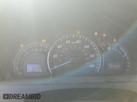 ✅ 2015 Toyota Camry LE • VIN: 4T4BF1FK6FR491943 • Лот: 90613185. Опубликован ранее на Copart с пробегом 154 446 миль. Бесплатный доступ к архиву аукционных продаж из США и подробный отчёт об истории автомобиля на DreamBid. Изображение 9.