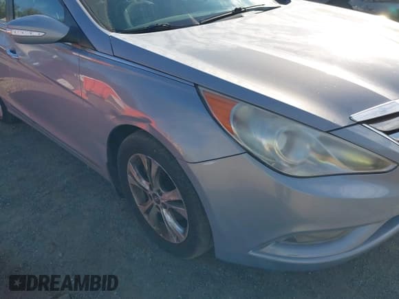 ✅ 2012 Hyundai Sonata Limited • VIN: 5NPEC4AC4CH441117 • Lot: 43371376. Wystawiony na IAAI z przebiegiem 145 966 mil. Bezpłatny archiwum sprzedaży aukcyjnych z USA i szczegółowy raport historii pojazdu na DreamBid. Zdjęcie 12.