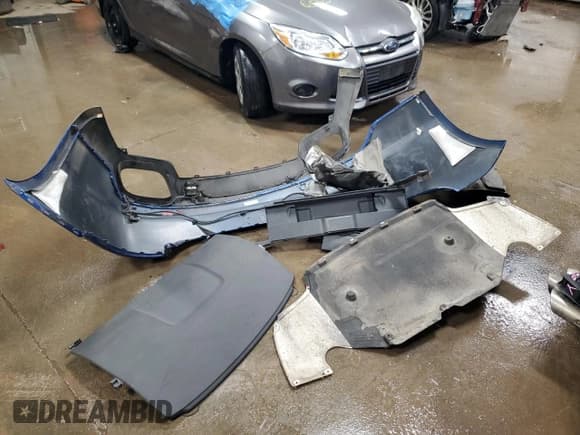 ✅ 2017 Porsche Panamera 4S • VIN: WP0AB2A73HL120682 • Lot: 73543992. Listed on Copart with Not provided. Free auction sales archive from the USA and detailed vehicle history report at DreamBid. Image 12.