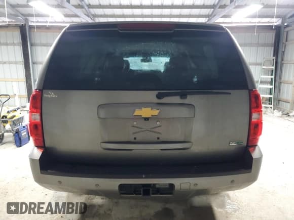 ✅ 2012 Chevrolet Suburban LT • VIN: 1GNSCJE01CR267699 • Лот: 82764755. Опубликован ранее на Copart с пробегом 192 174 миль. Бесплатный доступ к архиву аукционных продаж из США и подробный отчёт об истории автомобиля на DreamBid. Изображение 6.