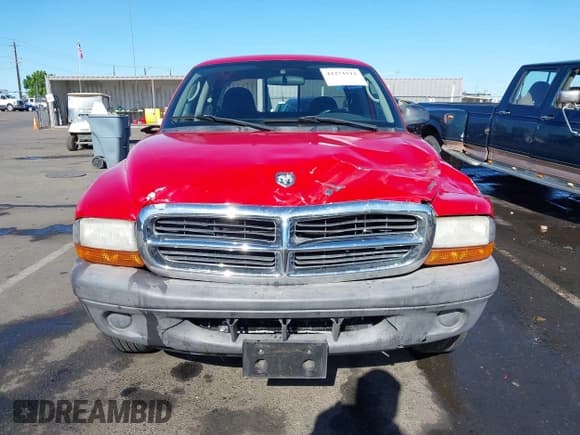 ✅ 2004 Dodge Dakota • VIN: 1D7GL12K84S590054 • Lot: 42271511. Wystawiony na IAAI z przebiegiem 73 713 mil. Bezpłatny archiwum sprzedaży aukcyjnych z USA i szczegółowy raport historii pojazdu na DreamBid. Zdjęcie 13.