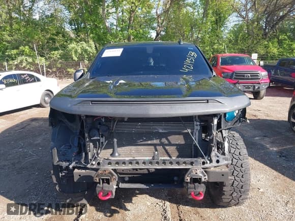 ✅ 2021 Chevrolet Silverado 1500 LT Trail Boss • VIN: 1GCPYFED9MZ193451 • Lot: 42145133. Listed on IAAI with 74,286 mi. Free auction sales archive from the USA and detailed vehicle history report at DreamBid. Image 12.