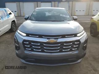 ✅ 2025 Chevrolet Equinox FWD LT • VIN: 3GNAXHEG3SL129061 • Lot: 68077685. Wystawiony na Copart z przebiegiem 12 078 mil. Bezpłatny archiwum sprzedaży aukcyjnych z USA i szczegółowy raport historii pojazdu na DreamBid. Zdjęcie 5.