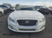✅ 2015 Jaguar XJ Portfolio • VIN: SAJWJ2GD9F8V80808 • Lot: 69785955. Wystawiony na Copart z przebiegiem 145 257 mil. Bezpłatny archiwum sprzedaży aukcyjnych z USA i szczegółowy raport historii pojazdu na DreamBid. Zdjęcie 5.