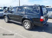 ✅ 2002 Toyota 4Runner SR5 • VIN: JT3GN86R020256294 • Лот: 43368900. Опубликован ранее на IAAI с пробегом 210 219 миль. Бесплатный доступ к архиву аукционных продаж из США и подробный отчёт об истории автомобиля на DreamBid. Изображение 3.