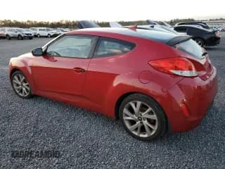 ✅ 2016 Hyundai Veloster • VIN: KMHTC6AD0GU256338 • Lot: 75122024. Wystawiony na Copart z przebiegiem 148 604 mil. Bezpłatny archiwum sprzedaży aukcyjnych z USA i szczegółowy raport historii pojazdu na DreamBid. Zdjęcie 2.