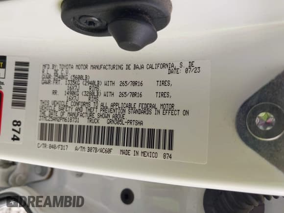 ✅ 2023 Toyota Tacoma SR • VIN: 3TMCZ5AN2PM618731 • Lot: 43007594. Listed on IAAI with 10,306 mi. Free auction sales archive from the USA and detailed vehicle history report at DreamBid. Image 9.