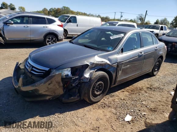 ✅ 2012 Honda Accord LX • VIN: 1HGCP2F31CA167859 • Лот: 85747895. Опубликован ранее на Copart с пробегом 189 205 миль. Бесплатный доступ к архиву аукционных продаж из США и подробный отчёт об истории автомобиля на DreamBid. Изображение 1.