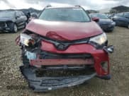 ✅ 2018 Toyota RAV4 XLE • VIN: 2T3RFREV9JW813476 • Lot: 93331035. Wystawiony na Copart z przebiegiem 27 284 mil. Bezpłatny archiwum sprzedaży aukcyjnych z USA i szczegółowy raport historii pojazdu na DreamBid. Zdjęcie 5.