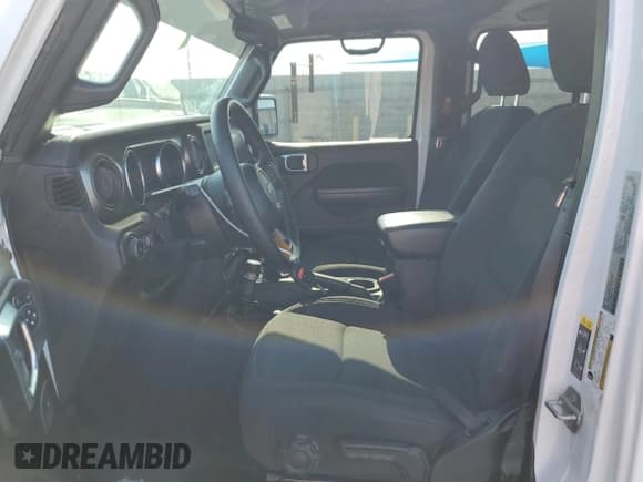 ✅ 2021 Jeep Wrangler Unlimited Sport S • VIN: 1C4HJXDG6MW731695 • Lot: 56143495. Listed on Copart with 32,438 mi. Free auction sales archive from the USA and detailed vehicle history report at DreamBid. Image 7.