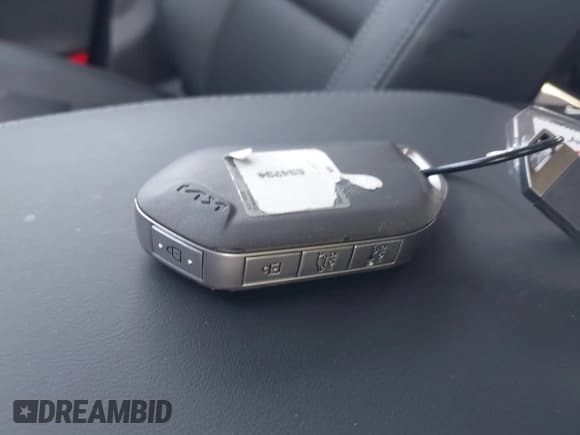 ✅ 2025 Kia Telluride S • VIN: 5XYP6DGC3SG694734 • Lot: 43486739. Listed on IAAI with 2,197 mi. Free auction sales archive from the USA and detailed vehicle history report at DreamBid. Image 11.