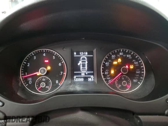 ✅ 2014 Volkswagen Jetta GLI • VIN: 3VW5T7AJ1EM302461 • Lot: 69777955. Listed on Copart with 123,303 mi. Free auction sales archive from the USA and detailed vehicle history report at DreamBid. Image 9.