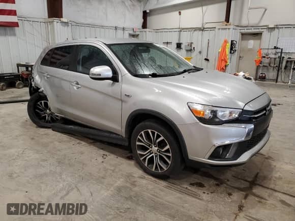 2018 Mitsubishi Outlander SE с VIN JA4AR3AW9JU013204, выставлен на аукционе Copart как лот 82334845 с пробегом 121 551 миль миль и На запчасти • Non repairable. История ставок и продаж доступна на DreamBid. Изображение 4.