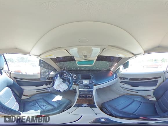 ✅ 2015 Mercedes-Benz E 400 • VIN: WDDKK6FF4FF300928 • Lot: 53260175. Listed on Copart with 65,194 mi. Free auction sales archive from the USA and detailed vehicle history report at DreamBid. Image 13.