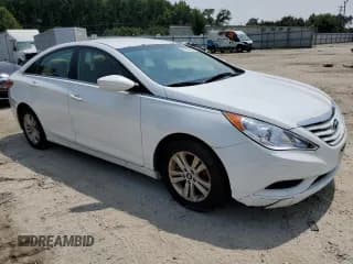 ✅ 2013 Hyundai Sonata GLS • VIN: 5NPEB4AC0DH611557 • Lot: 67868014. Listed on Copart with 240,094 mi. Free auction sales archive from the USA and detailed vehicle history report at DreamBid. Image 4.