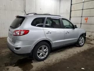 ✅ 2012 Hyundai Santa Fe Limited • VIN: 5XYZK3AB7CG162404 • Lot: 41693945. Listed on Copart with 110,404 mi. Free auction sales archive from the USA and detailed vehicle history report at DreamBid. Image 3.