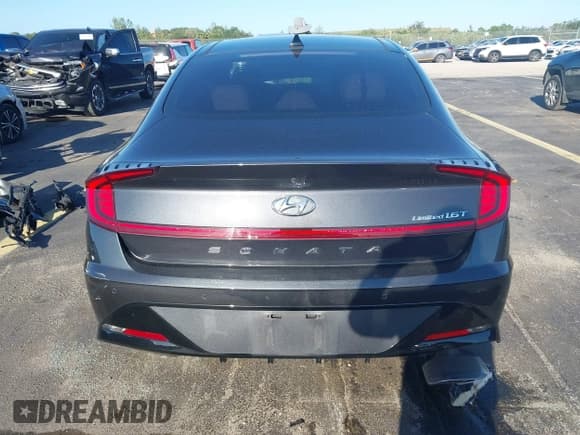 ✅ 2021 Hyundai Sonata Limited • VIN: 5NPEH4J28MH081988 • Лот: 43360506. Опубликован ранее на IAAI с пробегом 66 170 миль. Бесплатный доступ к архиву аукционных продаж из США и подробный отчёт об истории автомобиля на DreamBid. Изображение 17.