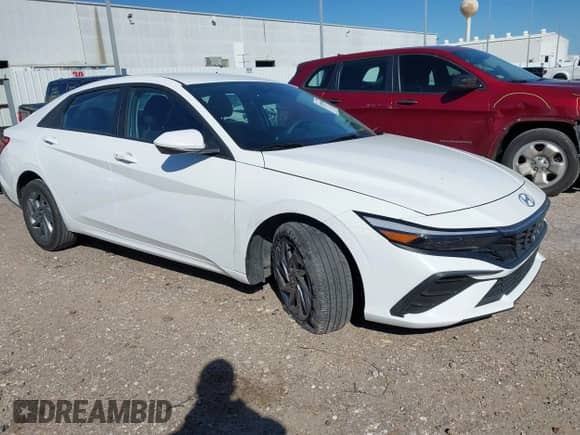 2024 Hyundai Elantra SEL с VIN KMHLM4DG6RU722316, выставлен на аукционе IAAI как лот 43581060 с пробегом 29 298 миль миль и . История ставок и продаж доступна на DreamBid. Изображение 1.