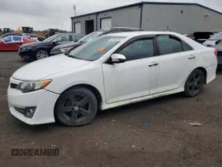 2013 Toyota Camry L с VIN 4T1BF1FK8DU677412, выставлен на аукционе Copart как лот 83964455 с пробегом 296 241 миль миль и Чистый • Clean title. История ставок и продаж доступна на DreamBid. Изображение 1.
