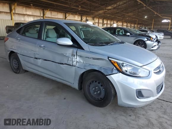 ✅ 2017 Hyundai Accent SE • VIN: KMHCT4AE2HU315839 • Лот: 70598864. Опубликован ранее на Copart с пробегом 122 530 миль. Бесплатный доступ к архиву аукционных продаж из США и подробный отчёт об истории автомобиля на DreamBid. Изображение 4.
