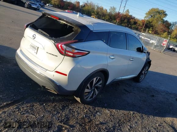✅ 2018 Nissan Murano SV • VIN: 5N1AZ2MH6JN108001 • Lot: 43625163. Listed on IAAI with Not provided. Free auction sales archive from the USA and detailed vehicle history report at DreamBid. Image 4.