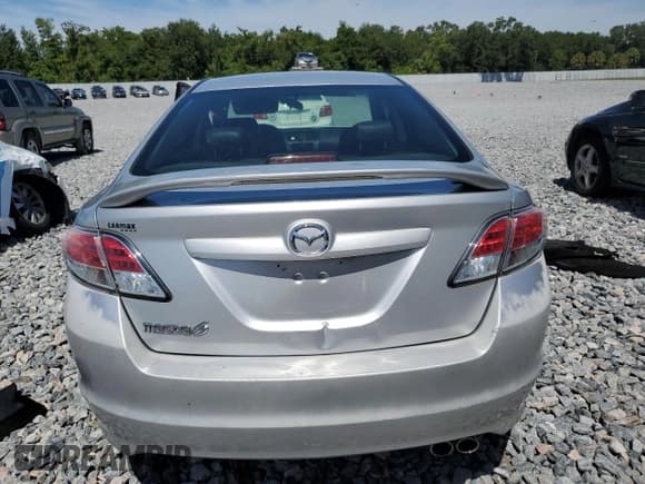 ✅ 2009 Mazda 6 i Sport • VIN: 1YVHP81A995M17194 • Лот: 68468365. Опубликован ранее на Copart с пробегом Не указан. Бесплатный доступ к архиву аукционных продаж из США и подробный отчёт об истории автомобиля на DreamBid. Изображение 6.