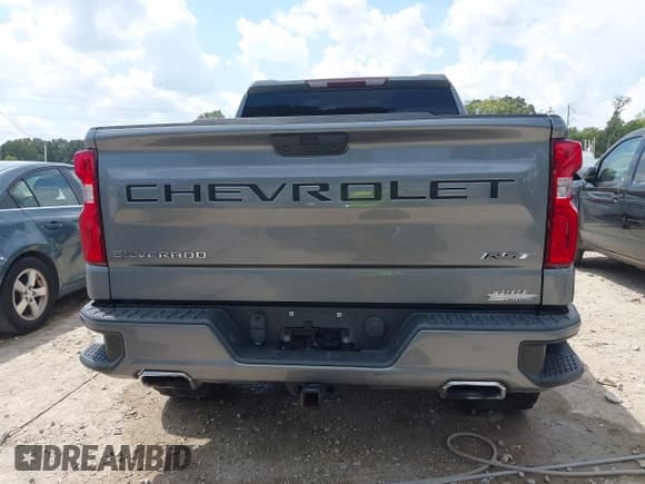 ✅ 2021 Chevrolet Silverado 1500 RST • VIN: 3GCUYEED8MG383402 • Lot: 43110853. Wystawiony na IAAI z przebiegiem 72 129 mil. Bezpłatny archiwum sprzedaży aukcyjnych z USA i szczegółowy raport historii pojazdu na DreamBid. Zdjęcie 16.