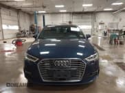 ✅ 2017 Audi A3 e-tron Sportback Premium Plus • VIN: WAUTPBFFXHA073315 • Lot: 42929423. Wystawiony na IAAI z przebiegiem 116 591 mil. Bezpłatny archiwum sprzedaży aukcyjnych z USA i szczegółowy raport historii pojazdu na DreamBid. Zdjęcie 12.
