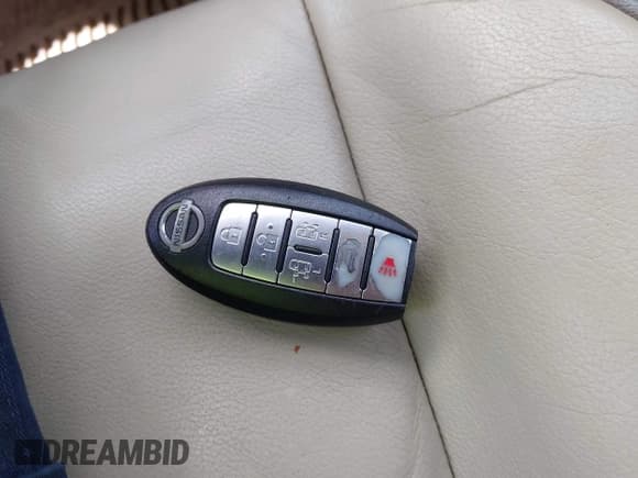 ✅ 2012 Nissan Quest S • VIN: JN8AE2KP8C9034008 • Lot: 42241090. Listed on IAAI with 142,390 mi. Free auction sales archive from the USA and detailed vehicle history report at DreamBid. Image 11.