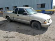 ✅ 2001 GMC Sonoma SLS 1SF • VIN: 1GTCS195518245665 • Lot: 67767015. Listed on Copart with 188,509 mi. Free auction sales archive from the USA and detailed vehicle history report at DreamBid. Image 4.