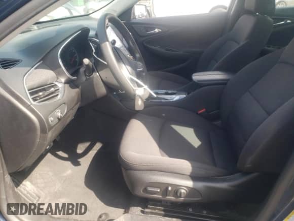 ✅ 2019 Chevrolet Malibu LT • VIN: 1G1ZD5STXKF127105 • Лот: 81769155. Опубликован ранее на Copart с пробегом 56 383 миль. Бесплатный доступ к архиву аукционных продаж из США и подробный отчёт об истории автомобиля на DreamBid. Изображение 7.