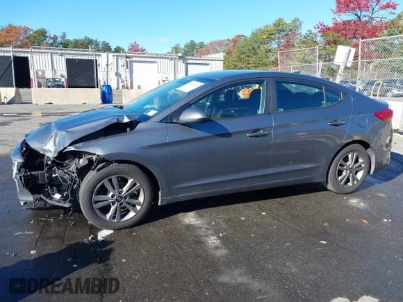 ✅ 2018 Hyundai Elantra Value Edition • VIN: 5NPD84LF2JH389648 • Лот: 43603430. Опубликован ранее на IAAI с пробегом 61 077 миль. Бесплатный доступ к архиву аукционных продаж из США и подробный отчёт об истории автомобиля на DreamBid. Изображение 14.