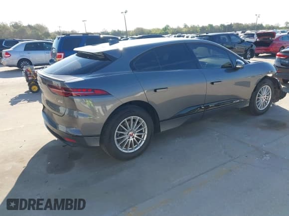 ✅ 2019 Jaguar I-Pace S • VIN: SADHB2S12K1F72772 • Лот: 41691548. Опубликован ранее на IAAI с пробегом 30 226 миль. Бесплатный доступ к архиву аукционных продаж из США и подробный отчёт об истории автомобиля на DreamBid. Изображение 4.