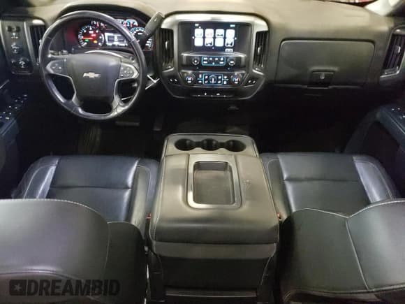 ✅ 2018 Chevrolet Silverado 2500HD LT • VIN: 1GC1KVEG0JF261600 • Lot: 57566365. Wystawiony na Copart z przebiegiem 93 433 mil. Bezpłatny archiwum sprzedaży aukcyjnych z USA i szczegółowy raport historii pojazdu na DreamBid. Zdjęcie 8.