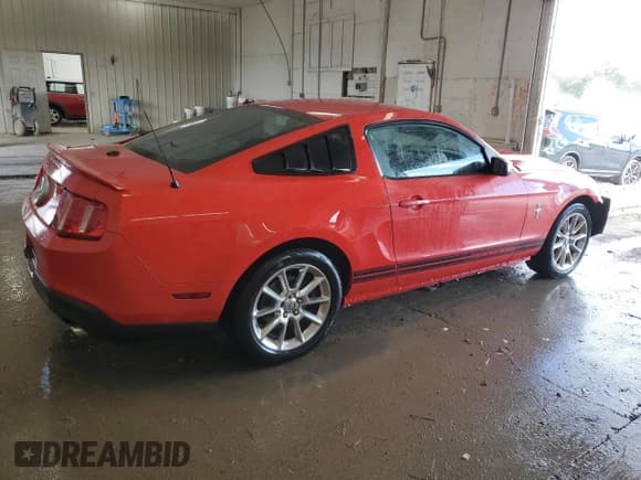 ✅ 2011 Ford Mustang V6 • VIN: 1ZVBP8AM3B5118678 • Lot: 85485425. Listed on Copart with 224,250 mi. Free auction sales archive from the USA and detailed vehicle history report at DreamBid. Image 3.
