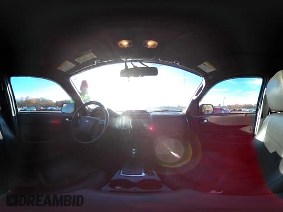 ✅ 2010 Ford Escape Limited • VIN: 1FMCU9EGXAKB80035 • Lot: 43565237. Listed on IAAI with 156,901 mi. Free auction sales archive from the USA and detailed vehicle history report at DreamBid. Image 20.