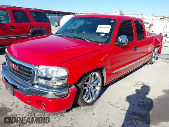 ✅ 1999 GMC Sierra 1500 SLE • VIN: 1GTEK19T8XZ512050 • Лот: 41663198. Опубликован ранее на IAAI с пробегом 183 266 миль. Бесплатный доступ к архиву аукционных продаж из США и подробный отчёт об истории автомобиля на DreamBid. Изображение 2.