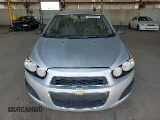 2014 Chevrolet Sonic LS с VIN 1G1JA5SH5E4146369, выставлен на аукционе Copart как лот 63828574 с пробегом 162 188 миль миль и Списание • Salvage title. История ставок и продаж доступна на DreamBid. Изображение 5.