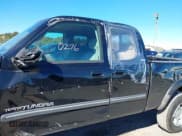 ✅ 2004 Toyota Tundra SR5 • VIN: 5TBBT44174S446703 • Lot: 43470276. Wystawiony na IAAI z przebiegiem 212 017 mil. Bezpłatny archiwum sprzedaży aukcyjnych z USA i szczegółowy raport historii pojazdu na DreamBid. Zdjęcie 6.