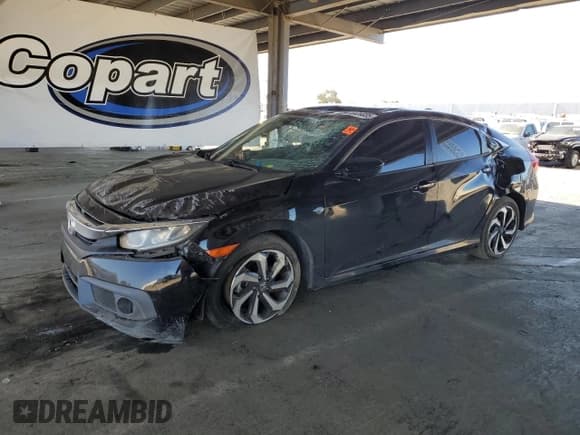 ✅ 2017 Honda Civic EX • VIN: 2HGFC2F8XHH537218 • Lot: 82428035. Wystawiony na Copart z przebiegiem 123 745 mil. Bezpłatny archiwum sprzedaży aukcyjnych z USA i szczegółowy raport historii pojazdu na DreamBid. Zdjęcie 1.