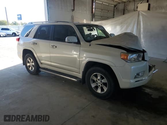 ✅ 2013 Toyota 4Runner SR5 • VIN: JTEBU5JR6D5136435 • Лот: 84932885. Опубликован ранее на Copart с пробегом 223 385 миль. Бесплатный доступ к архиву аукционных продаж из США и подробный отчёт об истории автомобиля на DreamBid. Изображение 4.