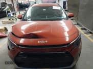 ✅ 2023 Kia Niro SX Touring • VIN: KNDCT3LE9P5059378 • Lot: 42444098. Wystawiony na IAAI z przebiegiem 19 855 mil. Bezpłatny archiwum sprzedaży aukcyjnych z USA i szczegółowy raport historii pojazdu na DreamBid. Zdjęcie 12.