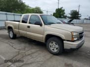 ✅ 2006 Chevrolet Silverado 1500 LT2 • VIN: 1GCEK19B06Z179607 • Лот: 55484885. Опубликован ранее на Copart с пробегом 193 003 миль. Бесплатный доступ к архиву аукционных продаж из США и подробный отчёт об истории автомобиля на DreamBid. Изображение 4.