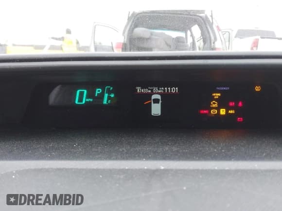 ✅ 2012 Toyota Prius Two • VIN: JTDKDTB39C1016525 • Lot: 43875806. Listed on IAAI with 87,433 mi. Free auction sales archive from the USA and detailed vehicle history report at DreamBid. Image 7.