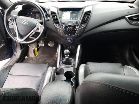 2016 Hyundai Veloster Turbo z VIN KMHTC6AE3GU276012, wystawiony jako Copart lot #37892833 z przebiegiem 82 797 mil mil oraz . Historia ofert i sprzedaży dostępna na DreamBid. Obrazek 8.