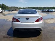 ✅ 2010 Hyundai Genesis Coupe • VIN: KMHHT6KD8AU028681 • Lot: 52530985. Wystawiony na Copart z przebiegiem 112 575 mil. Bezpłatny archiwum sprzedaży aukcyjnych z USA i szczegółowy raport historii pojazdu na DreamBid. Zdjęcie 6.